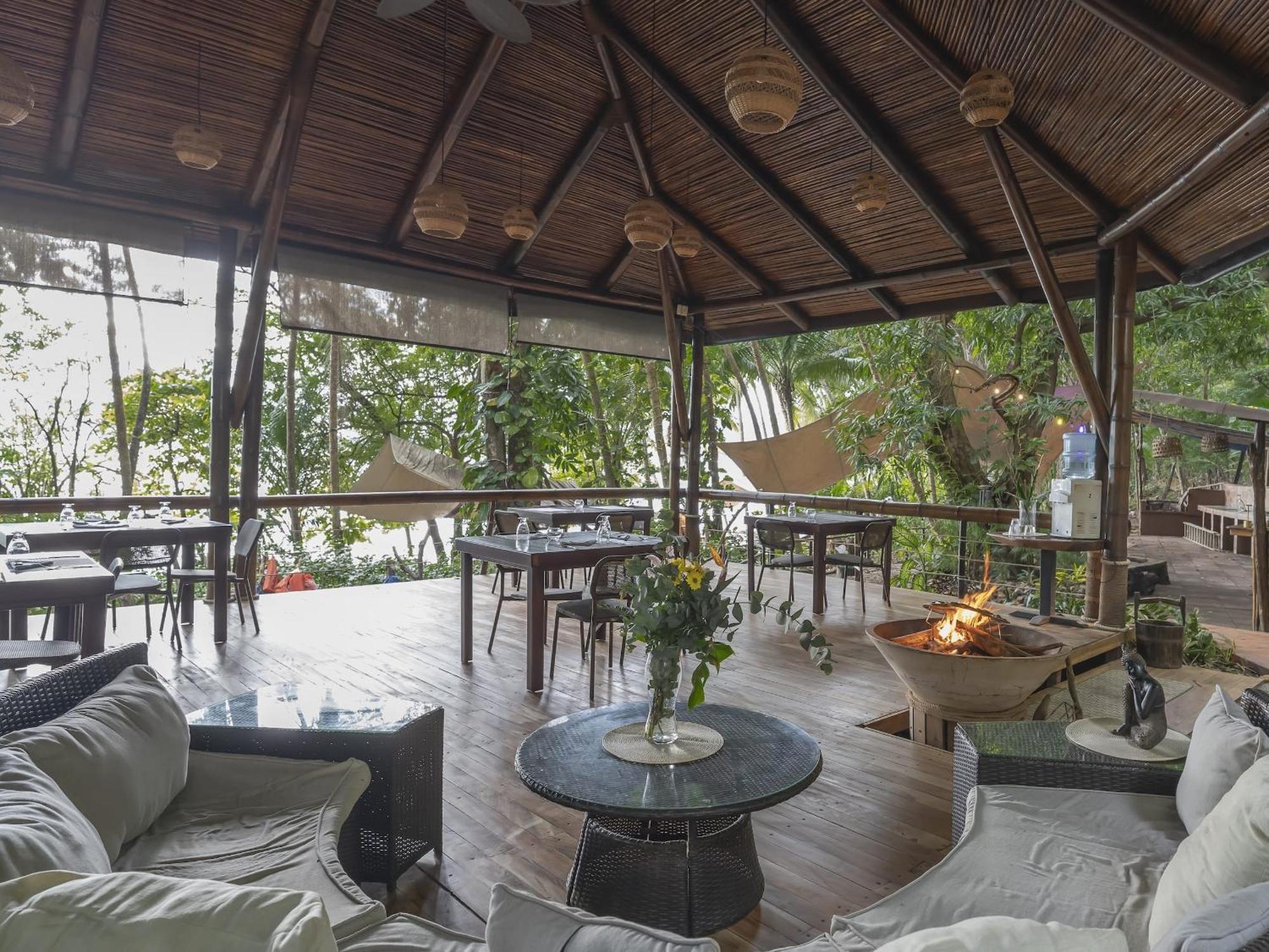 Los Vivos Beachfront Experience Pochote Exterior photo
