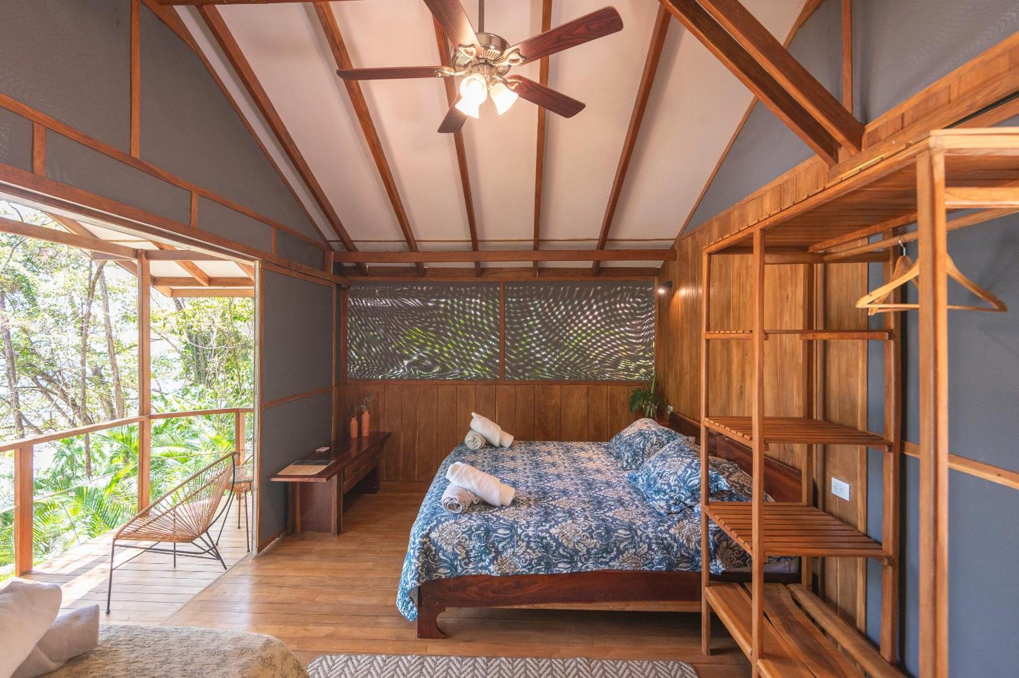 Los Vivos Beachfront Experience Pochote Room photo