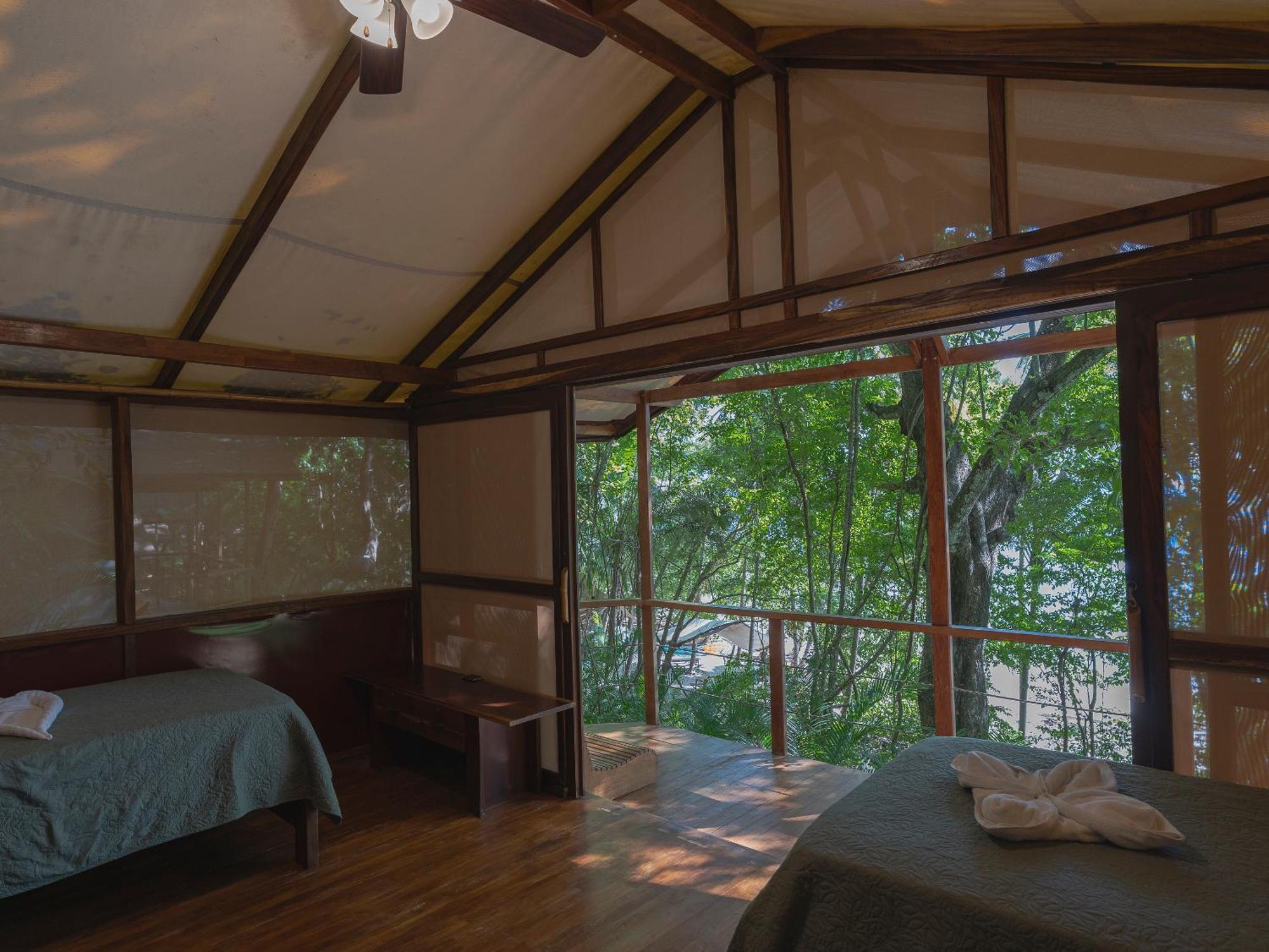 Los Vivos Beachfront Experience Pochote Room photo